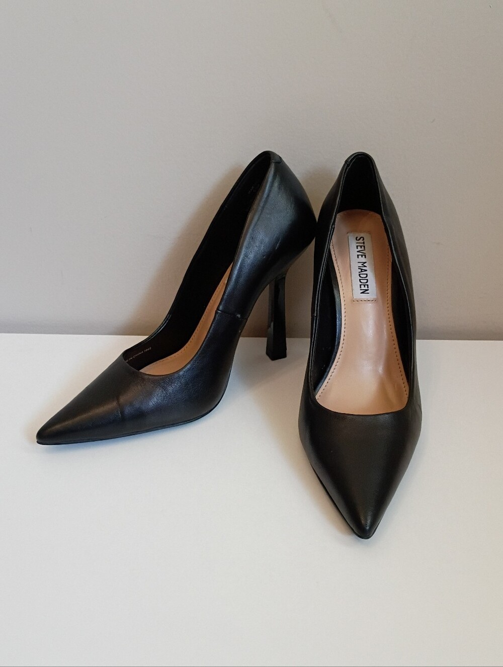 Steve Madden Black Pointed-Toe Stiletto Pumps